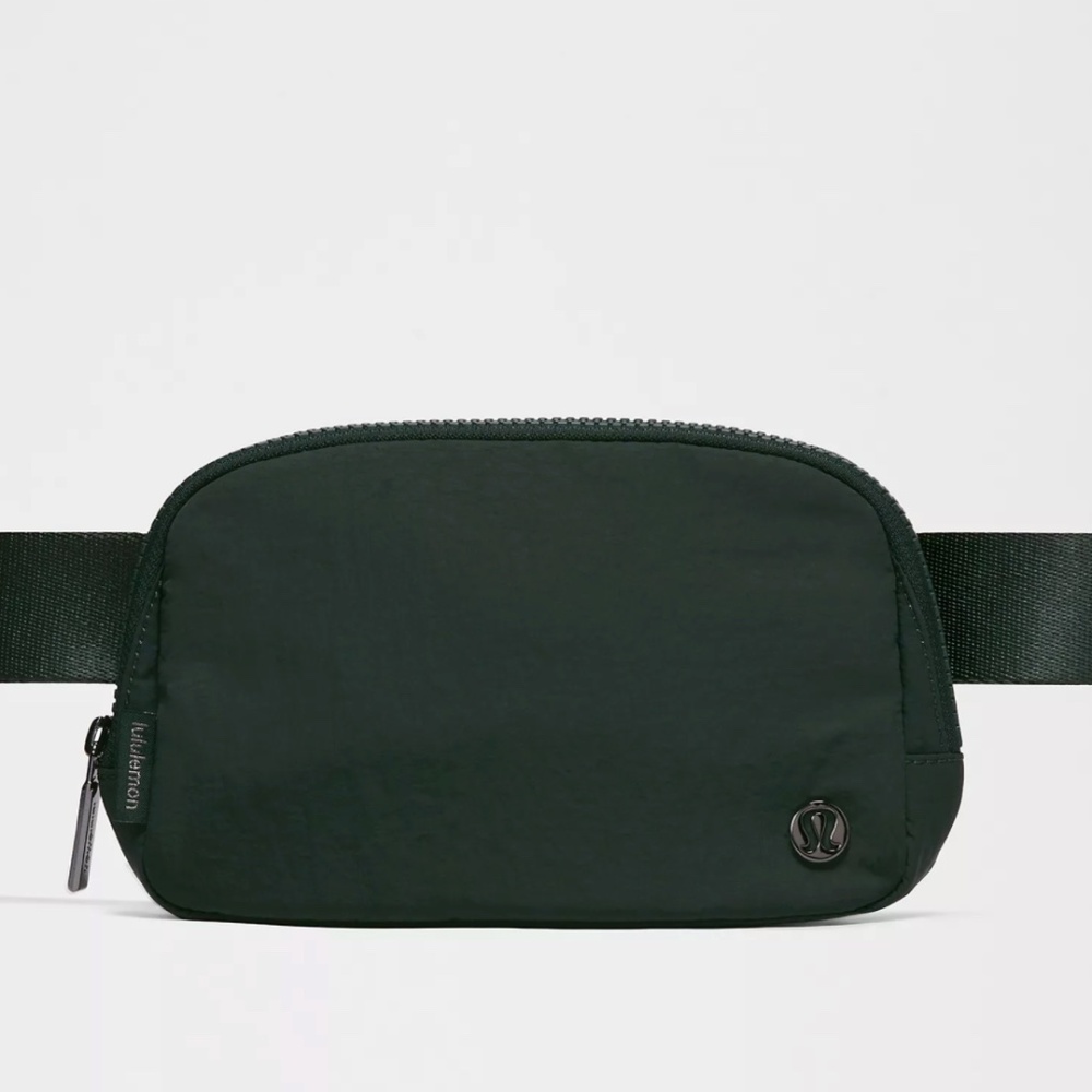 Lululemon Everywhere Belt Bag 1L